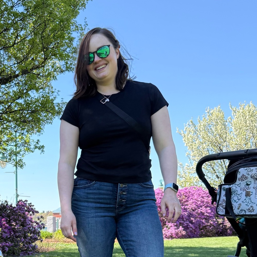 Meet your Posher, Allyson